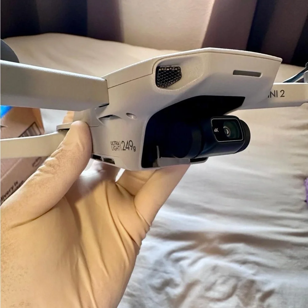DJI Phantom Standard Drone - Elegant Silver and White